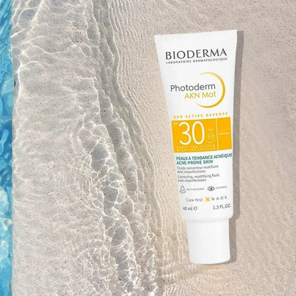 BIODERMA Photoderm AKN Mat SPF30 Oil Control Matte Face Sunscreen