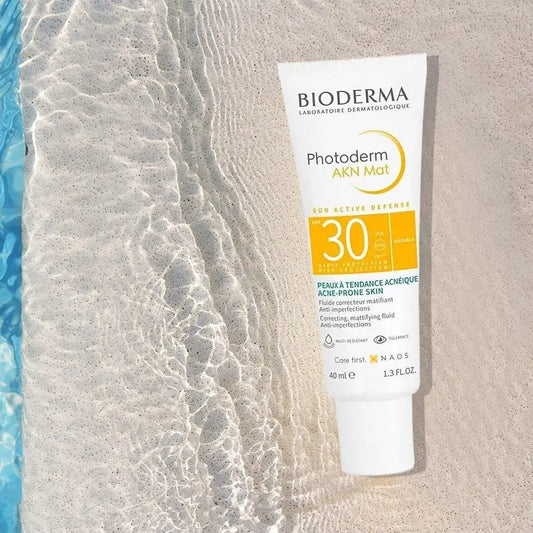 BIODERMA Photoderm AKN Mat SPF30 Oil Control Matte Face Sunscreen